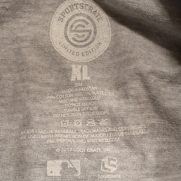 Nwt LA Dodger Baseball Adult T-Shirt - Picture 3 of 3